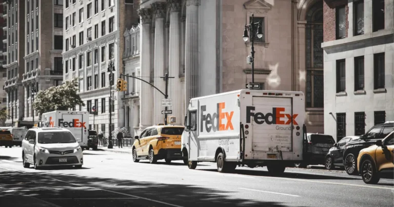 Hidden Details in the FedEx Logo